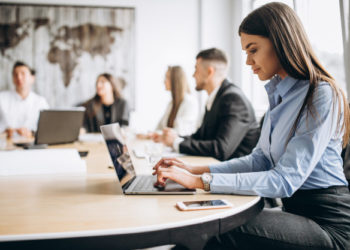 Smartworking minimale. Le regole del nomade digitale