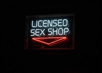 Il Mercato dei Sexy Shop Online: Un Settore in Piena Espansione e in Continua Evoluzione